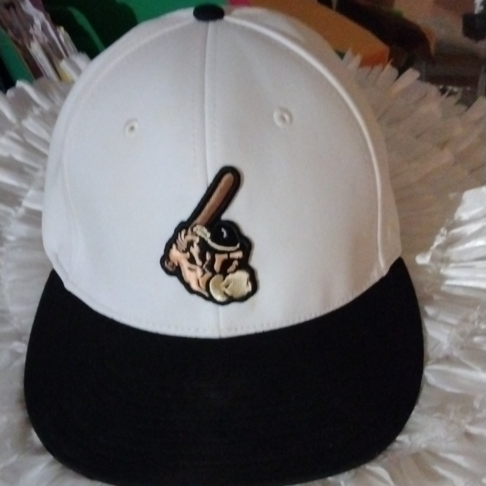 Unique Designer Baseball hat sz sm- medium $38+ free scarf or hat.